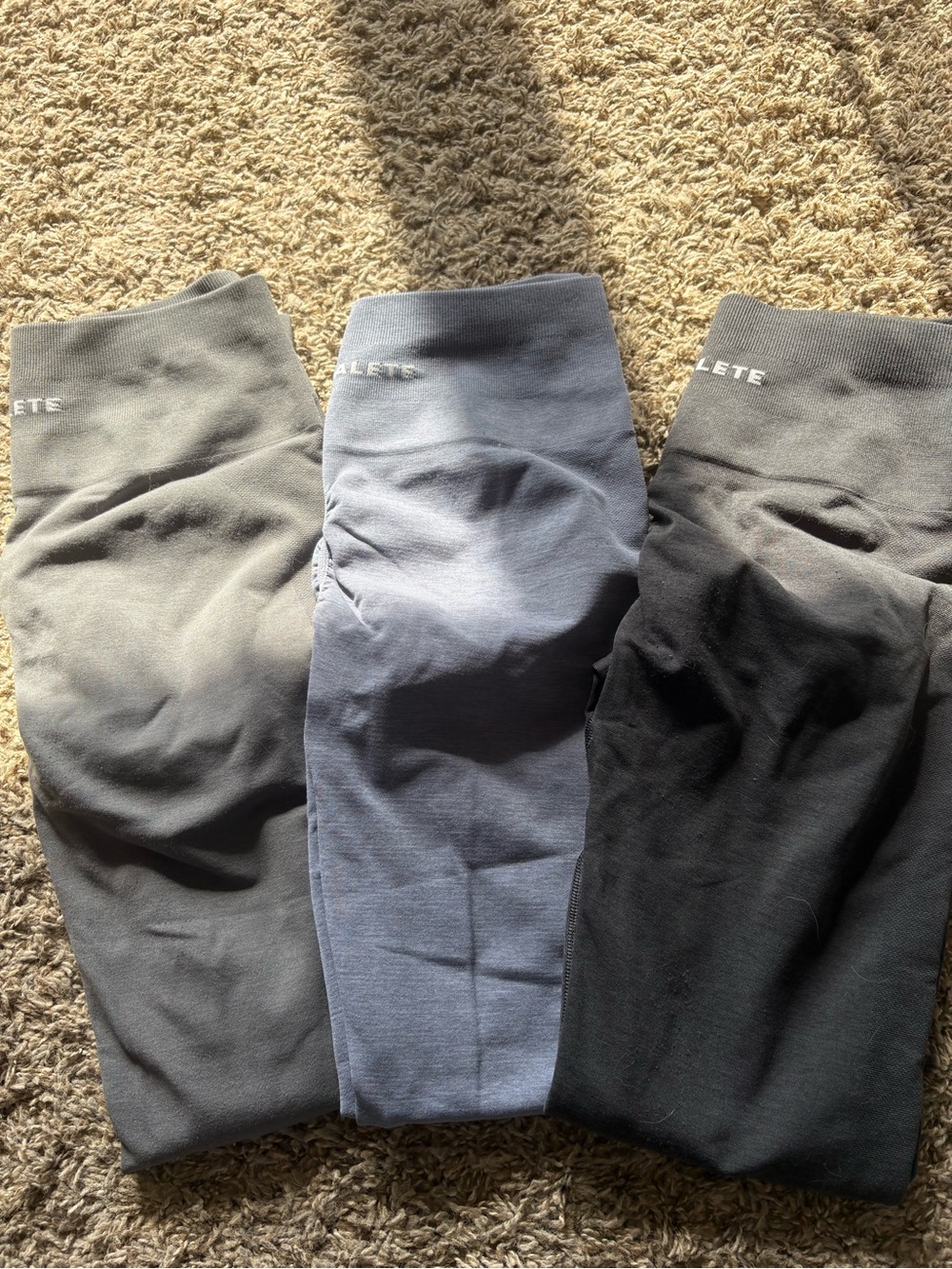 Alphalete 3-Pack Amplify Leggings - Gray, Blue, Carbon Grey